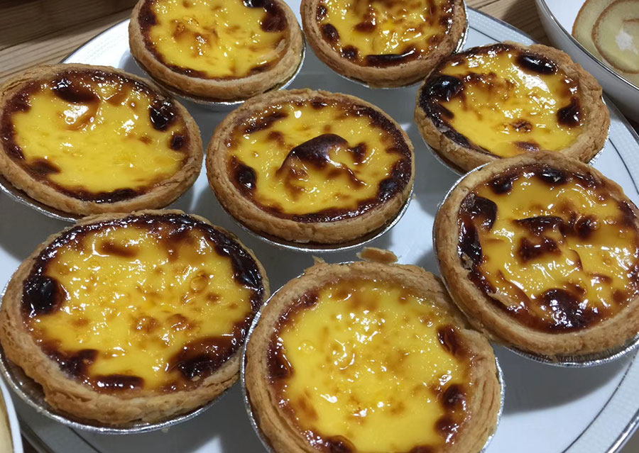 黑眼睛廣告與約克動漫影視公司簽署戰(zhàn)略合作協(xié)議現(xiàn)場甜點(diǎn)